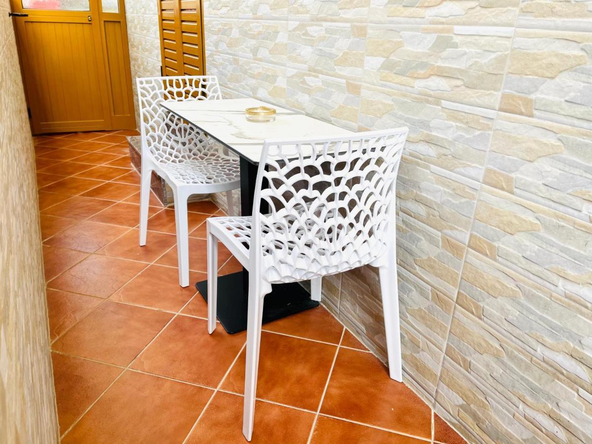 Atlantis Apartments Orikum Dış mekan fotoğraf